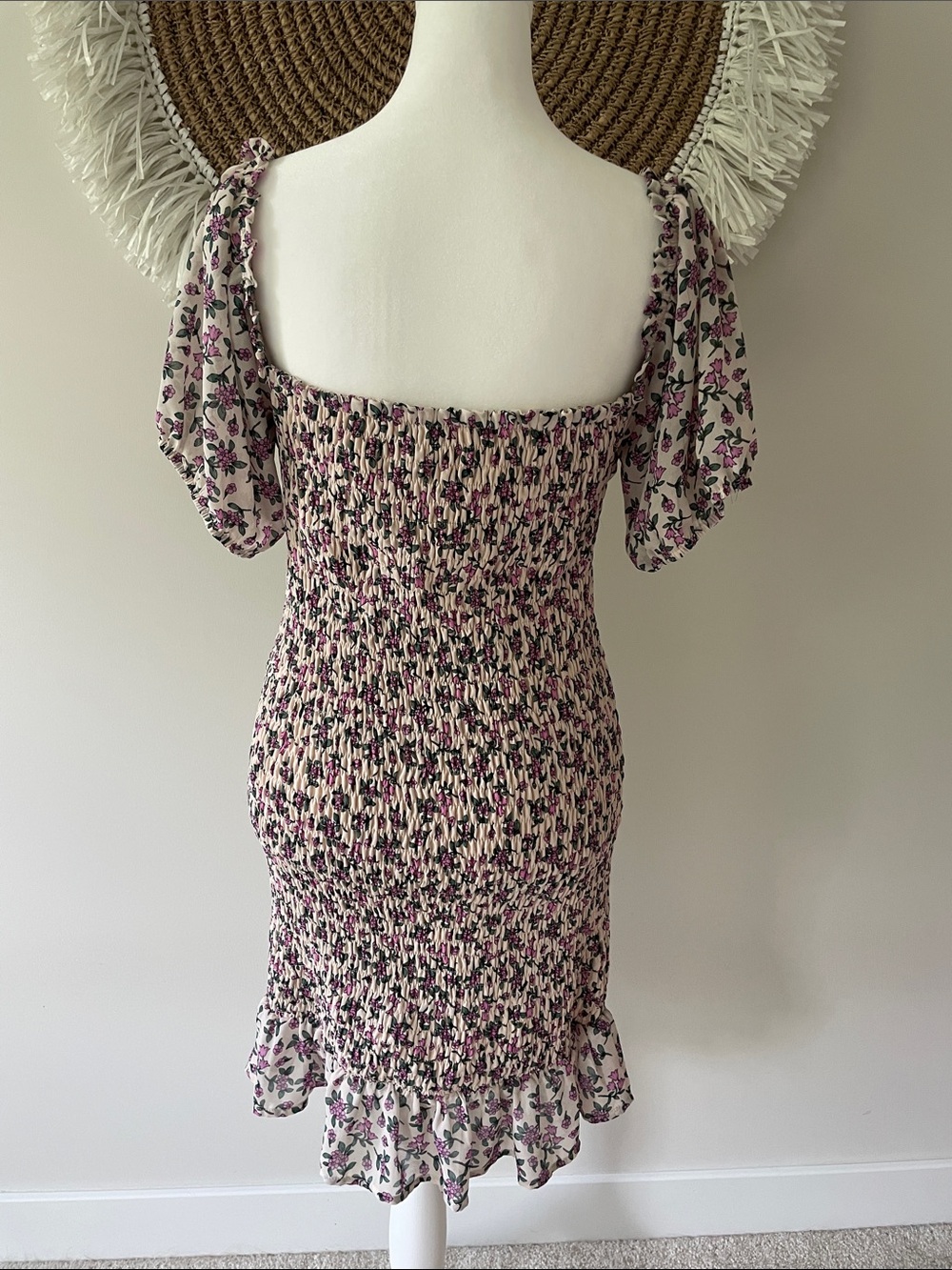Lost + Wander Floral Smocked Puff Sleeve Scrunchy Mini Dress - Picture 4 of 7